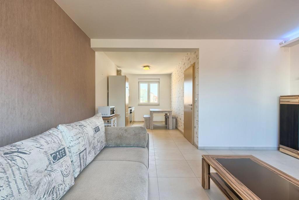 Lovely Fazana Apartments 400M From The Sea 外观 照片