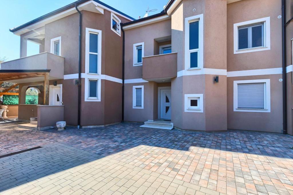 Lovely Fazana Apartments 400M From The Sea 外观 照片